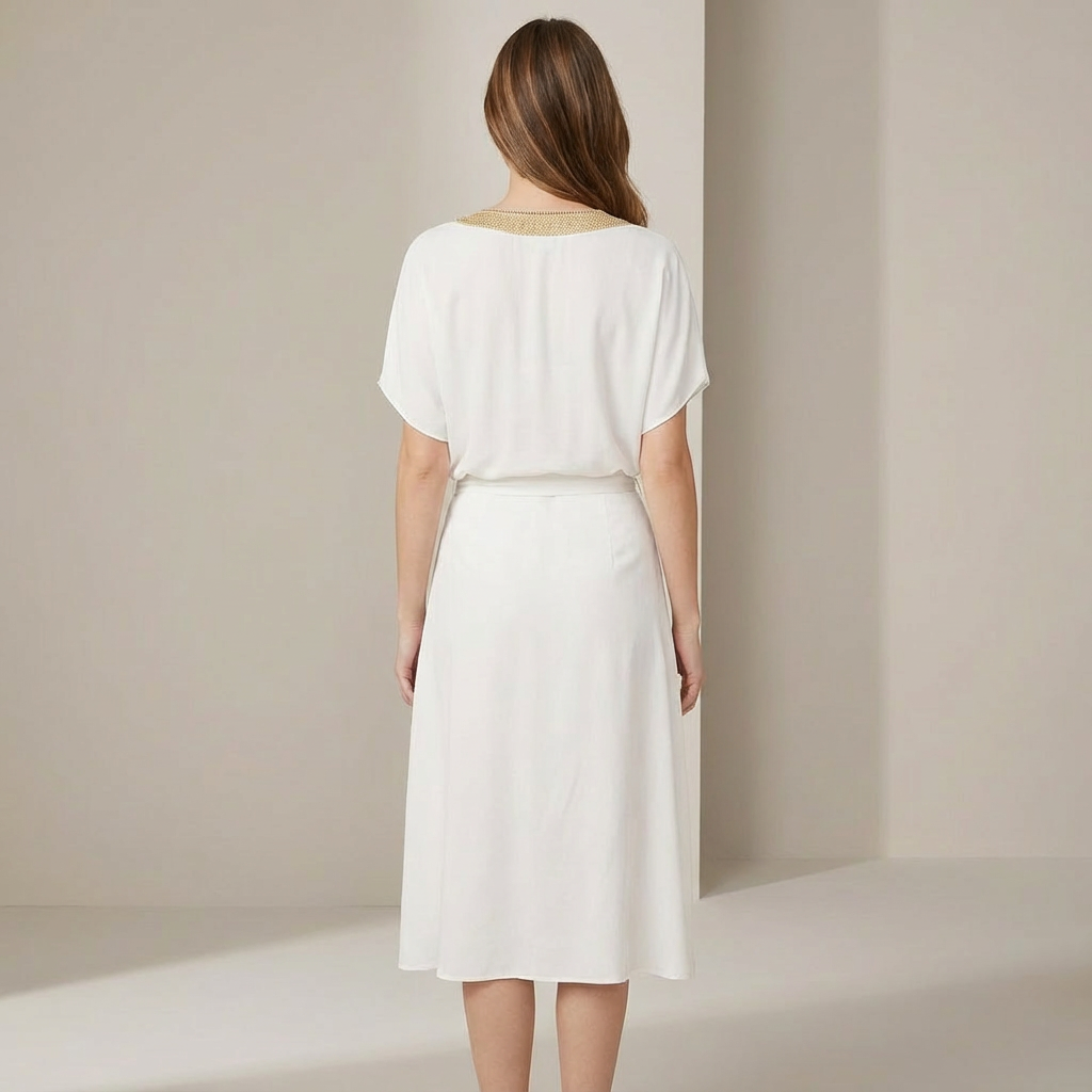 Women’s V-Neck Dress – Flattering Fit Made from Sustainable Fabric